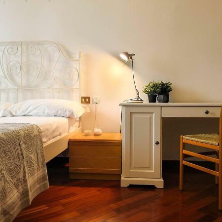 Joivy 1 Bedroom Apt Next To Piazza Leonardo Da Vinci Mailand Exterior foto